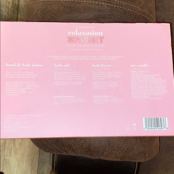 Spa set - Picture 2 of 2